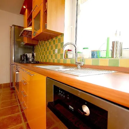 Hotel Malnar Emira - Three Bedroom Pinezici (Krk)